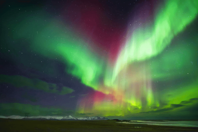Northern Lights Forecast: Stunning Auroras Aurora Borealis to Illuminate 15 States Tonight