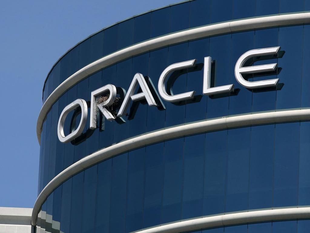 Oracle CEO DESTROYS Musk's 300-Day Reign as Richest Man