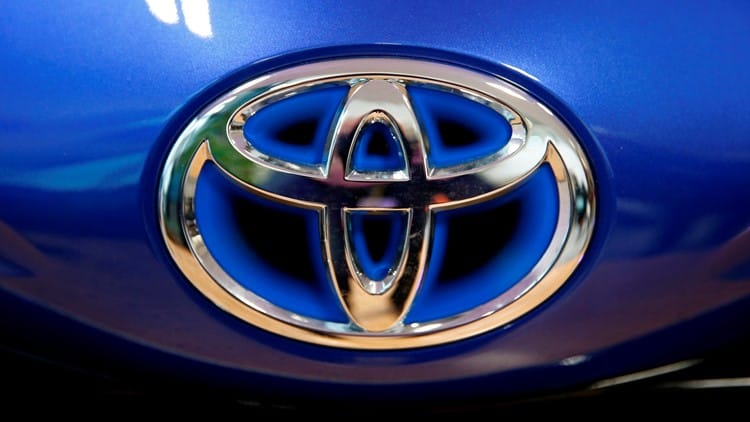 Alert: Toyota Recalls 400K Tundras Over Camera Failure