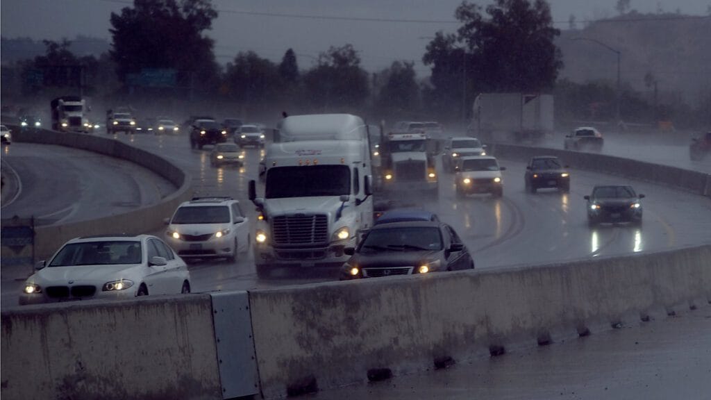 Nor'easter Threatens East Coast: What You Need to Know Now