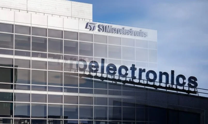 STMicro Ships 5B Starlink Chips, Eyes 10B by 2027
